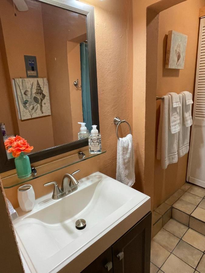 Crown Lotus Appartement Christiansted Buitenkant foto